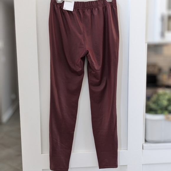 NWT Cleo Two Tone Red Snake-Skin-Look Leggings Leggings Sz Medium - Picture 2 of 14